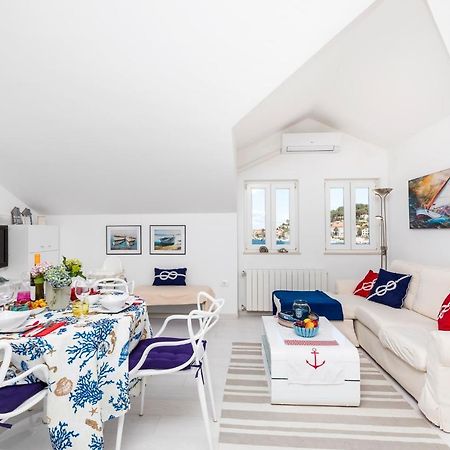 Apartments Priko 63 Mali Lošinj Exterior foto