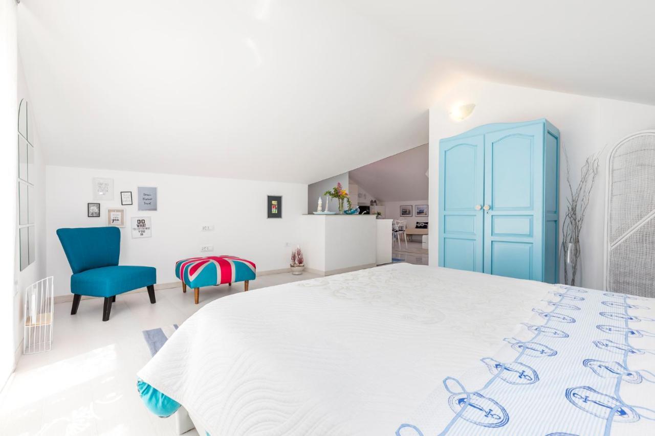 Apartments Priko 63 Mali Lošinj Exterior foto
